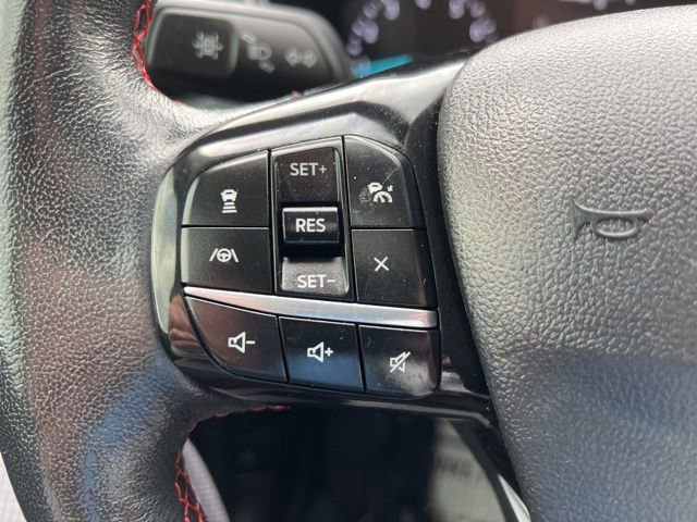Used 2021 Ford Escape SEL w/ SEL Stealth AWD Package image 15