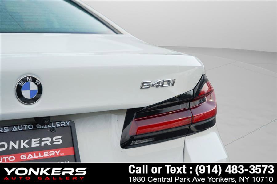 Used 2022 BMW 540i xDrive w/ M Sport Package image 50