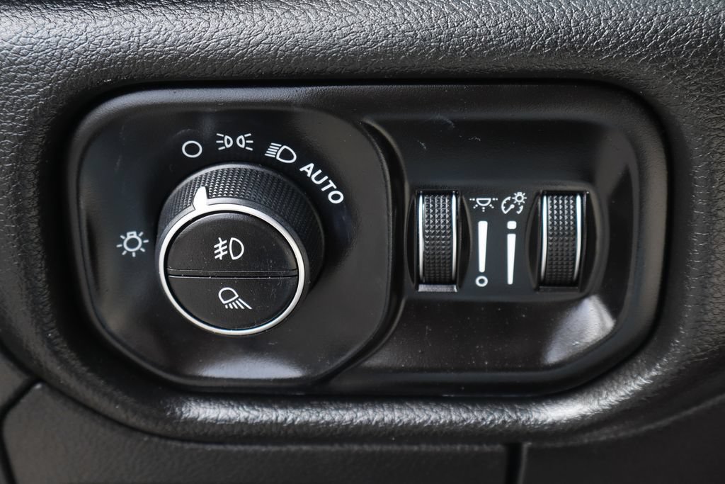 Used 2026 RAM 1500 Lone Star AWD/4WD image 24