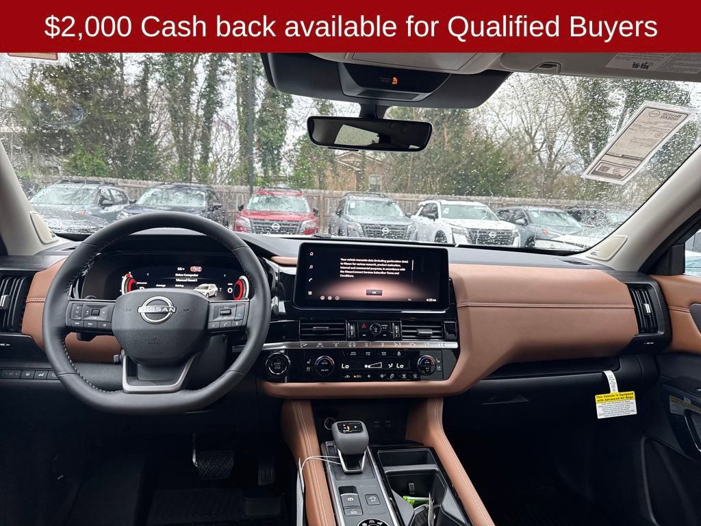 New 2026 Nissan Pathfinder Platinum image 13