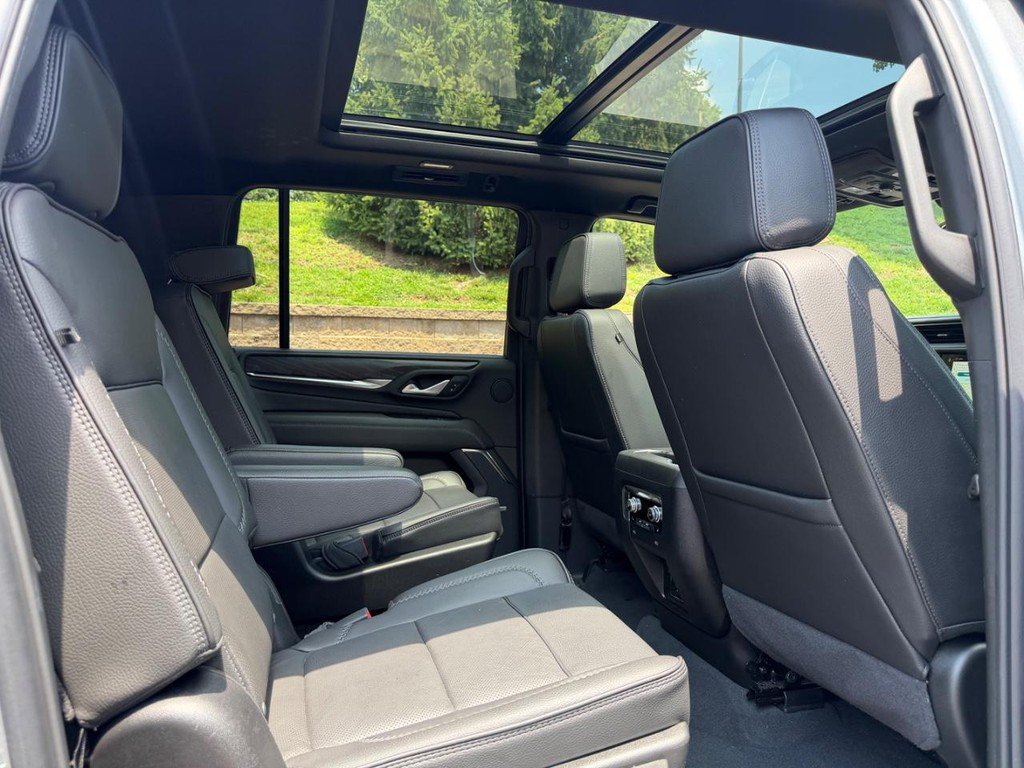 Used 2024 GMC Yukon XL Denali w/ Max Trailering Package AWD/4WD image 10