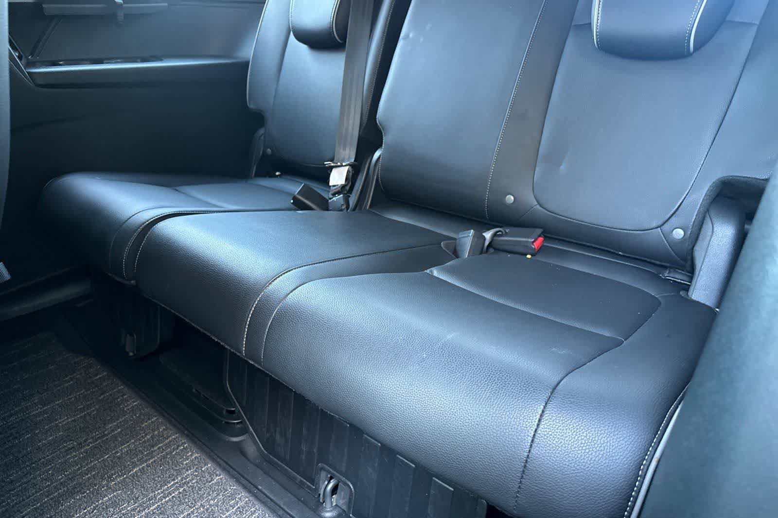 Used 2024 Honda Odyssey Elite image 16
