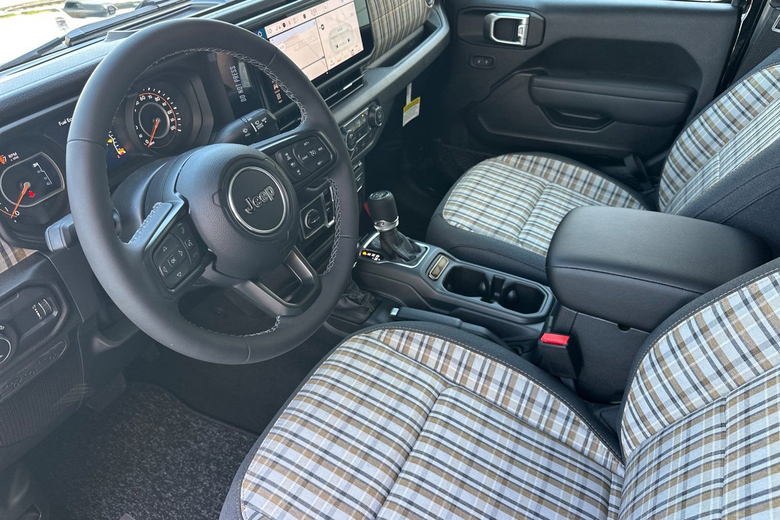 New 2026 Jeep Gladiator Sport AWD/4WD image 11