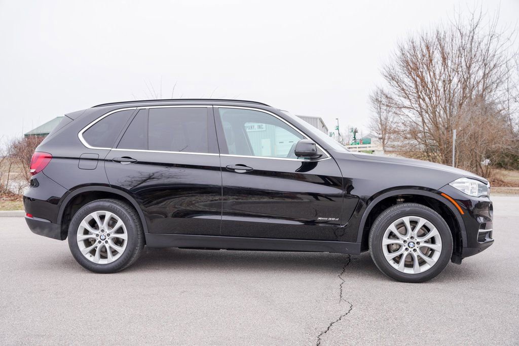 Used 2016 BMW X5 xDrive35d image 9