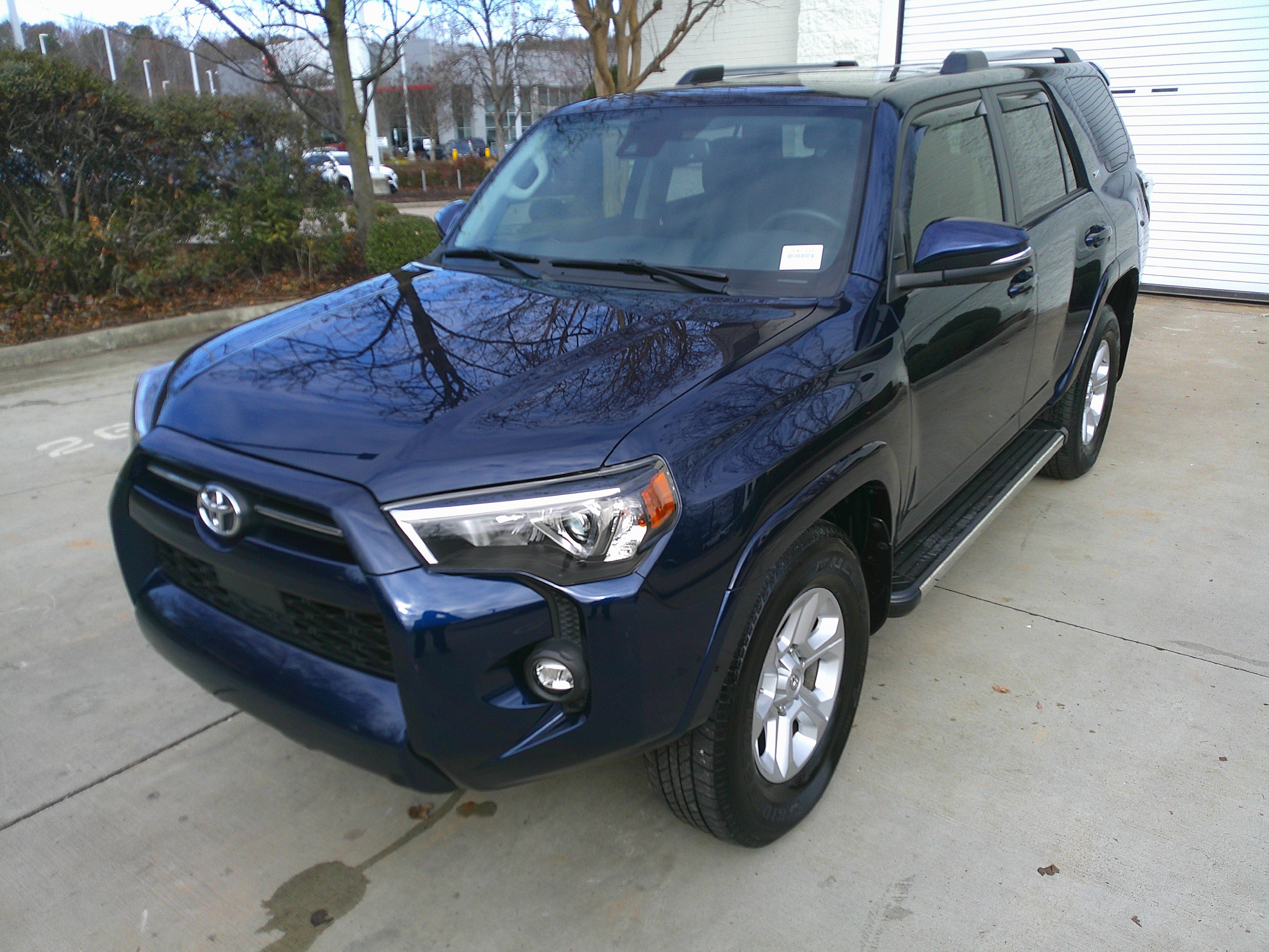 Used 2022 Toyota 4Runner SR5 Premium image 6