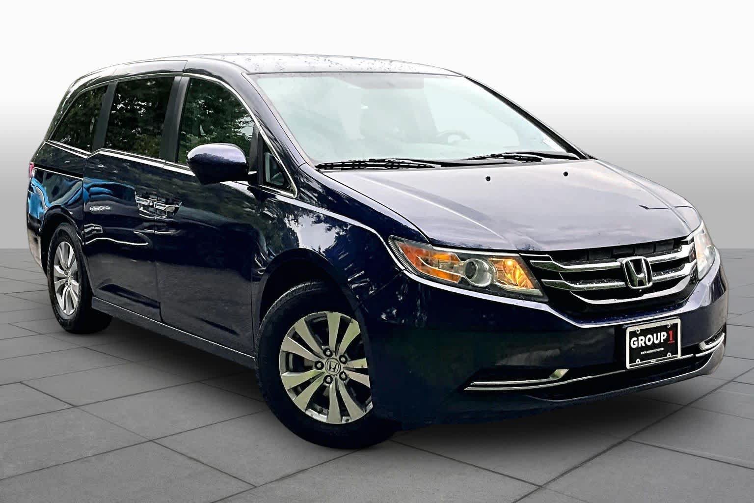 Used 2016 Honda Odyssey SE image 3