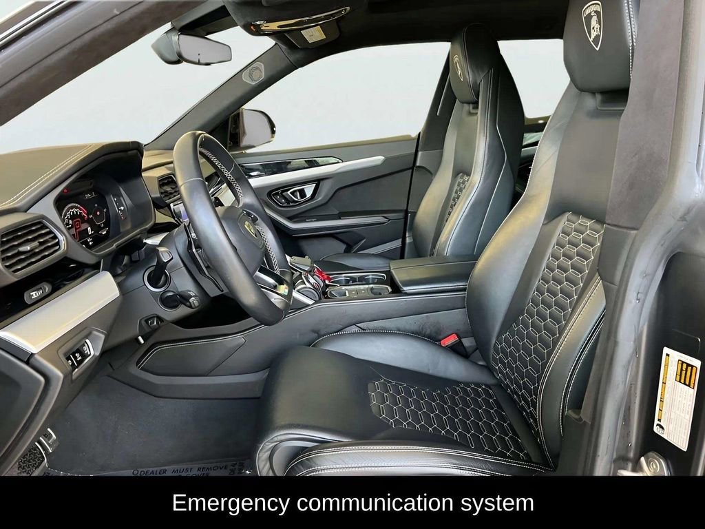 Used 2021 Lamborghini Urus AWD/4WD image 29