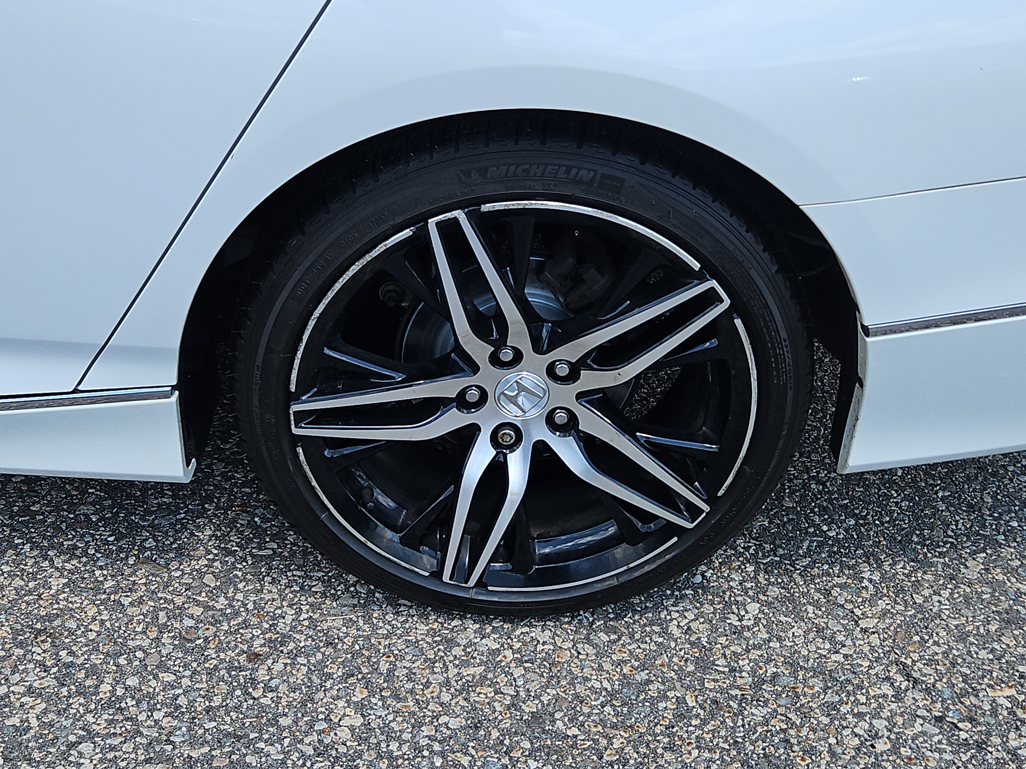 Certified 2021 Honda Accord Touring image 28