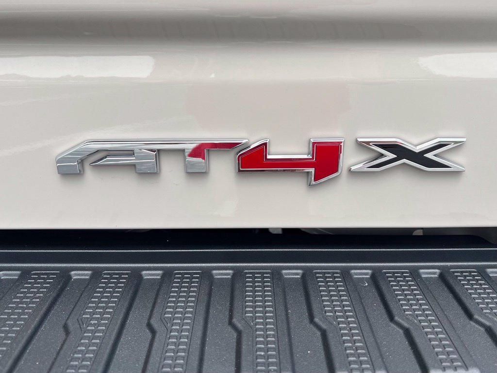 New 2026 GMC Sierra 1500 AT4X AWD/4WD image 10