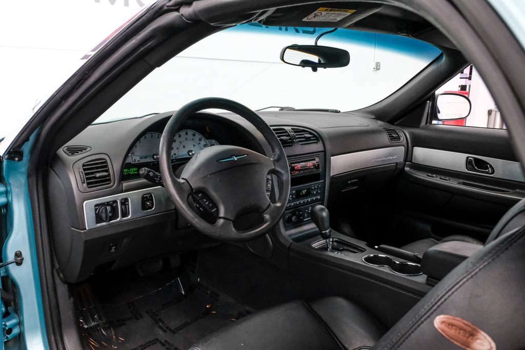 Used 2002 Ford Thunderbird RWD image 3