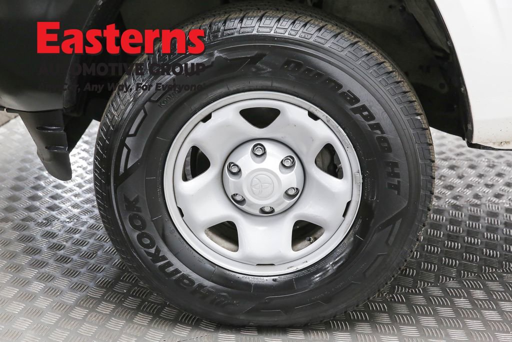 Used 2022 Toyota Tacoma SR image 27
