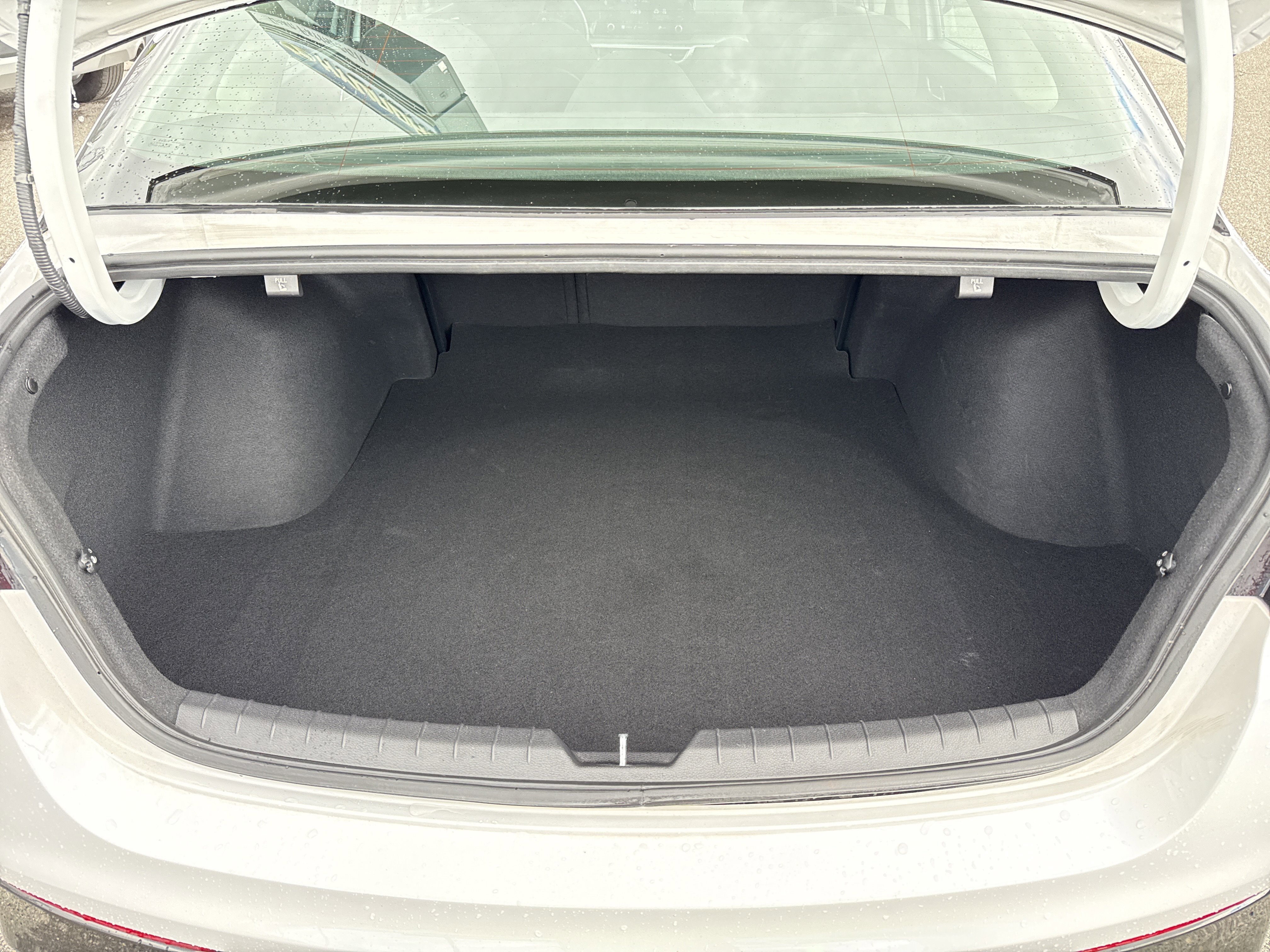 Used 2023 Kia K5 LXS image 5