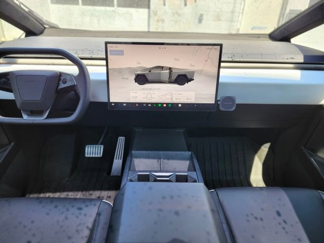 Used 2024 Tesla Cybertruck AWD Crew Cab image 14