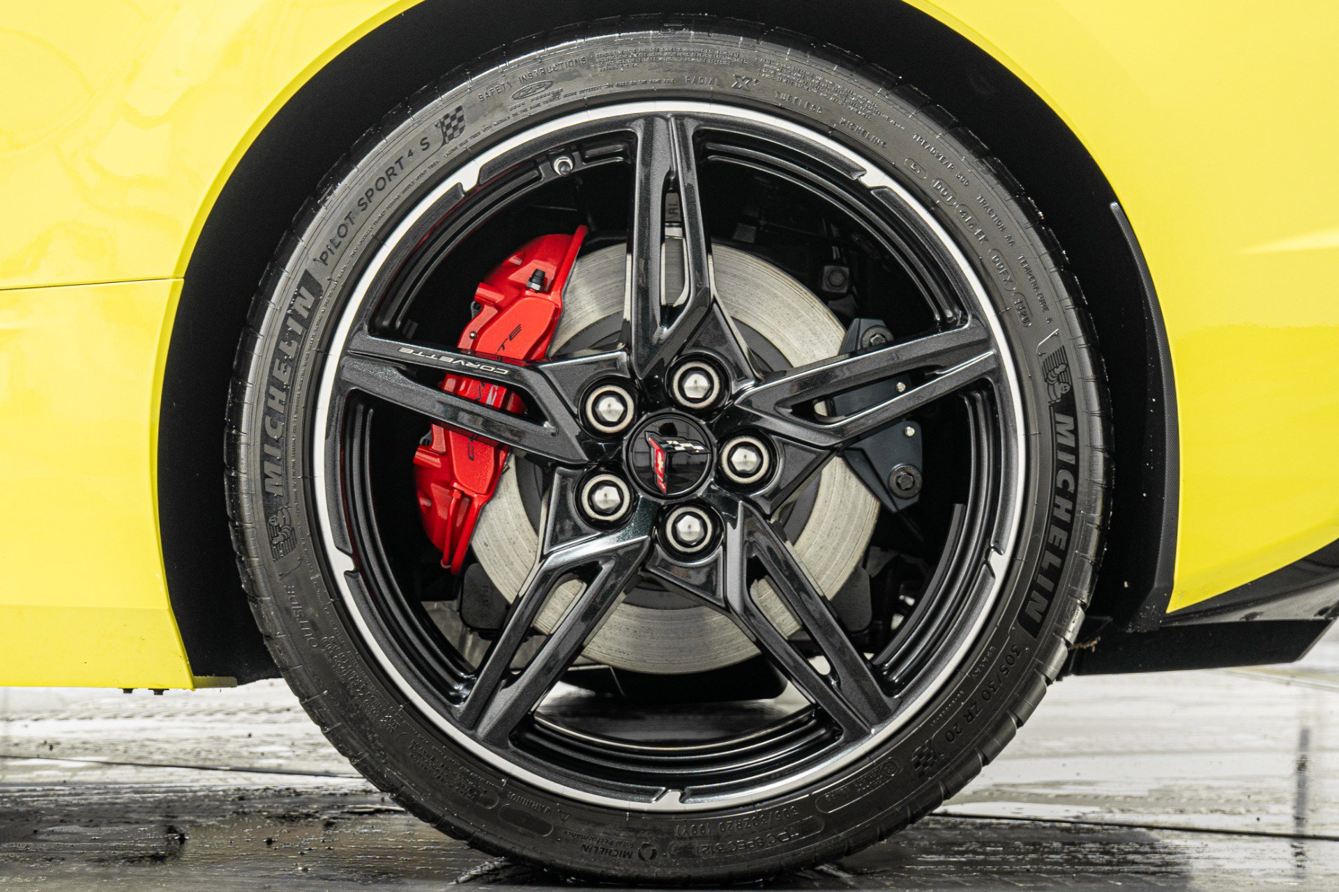 Used 2020 Chevrolet Corvette Stingray Premium Conv w/ 3LT Preferred Equipment Group RWD image 11