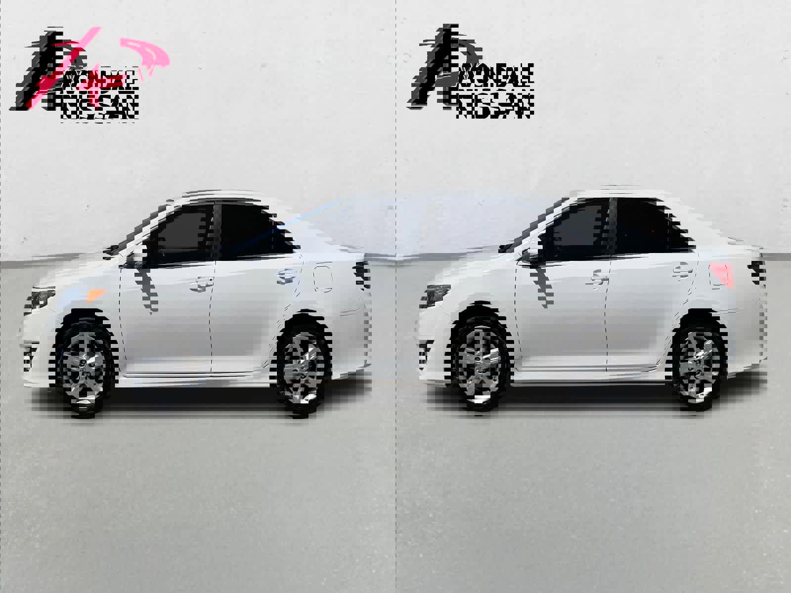 Used 2013 Toyota Camry SE image 2