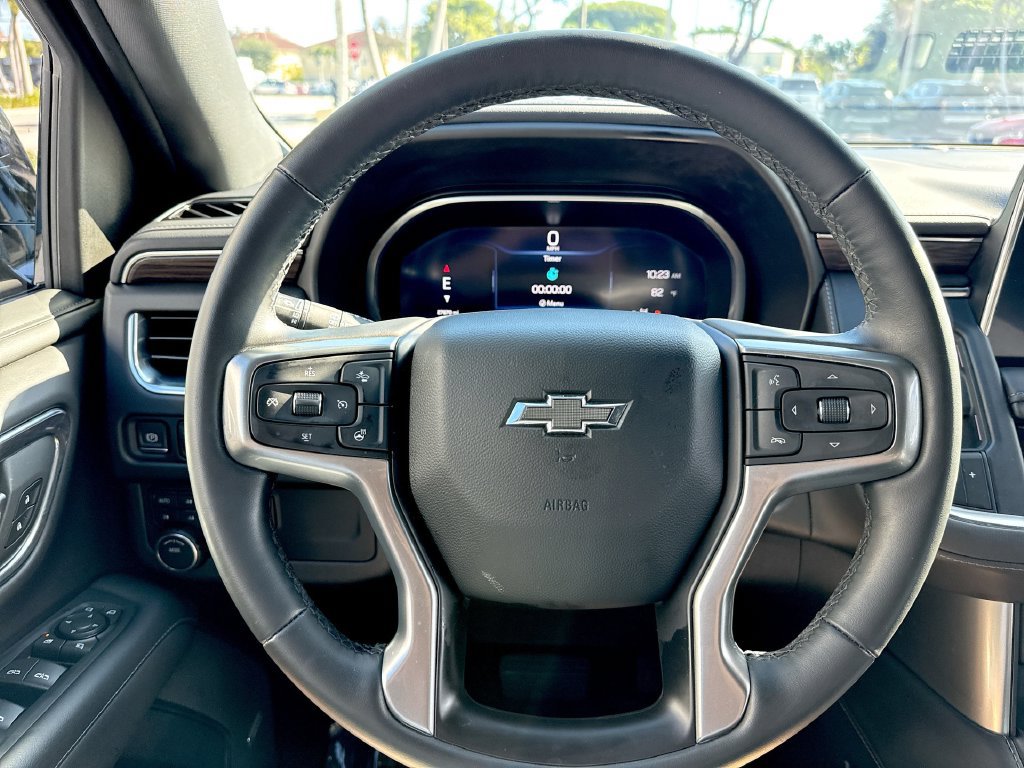 Used 2023 Chevrolet Tahoe Z71 w/ Luxury Package AWD/4WD image 47