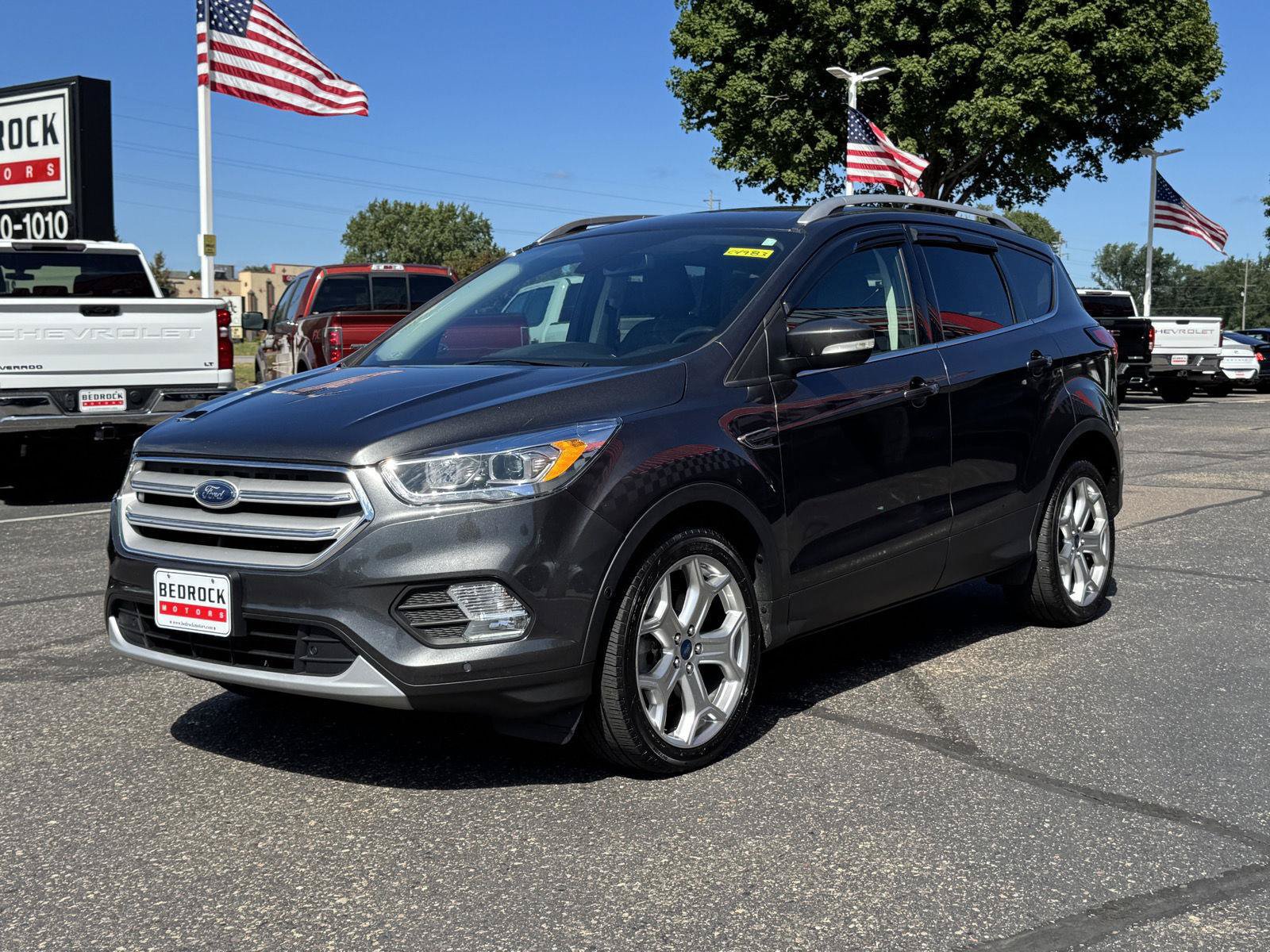 Used 2019 Ford Escape Titanium FWD image 3