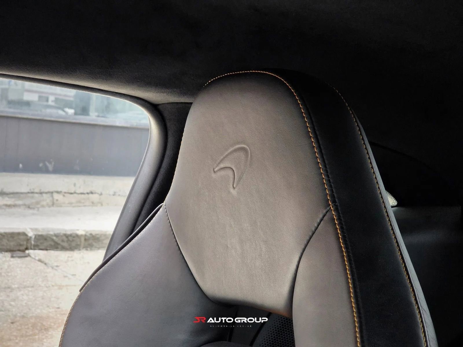 Used 2016 McLaren 570S Coupe RWD image 26