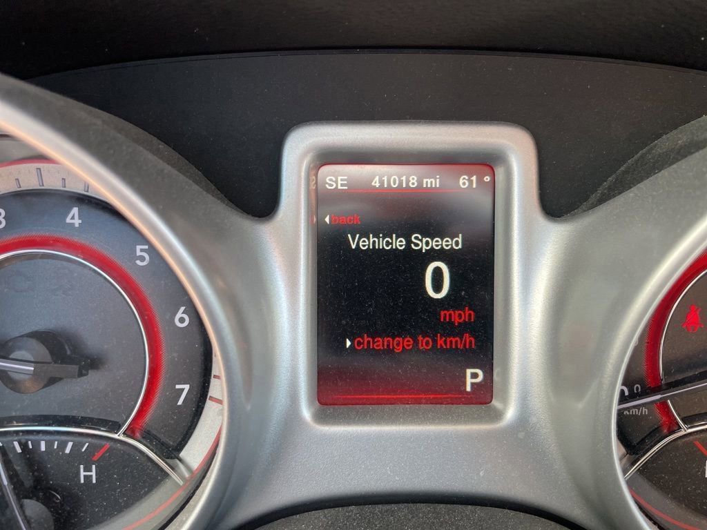 Used 2019 Dodge Journey SE image 5