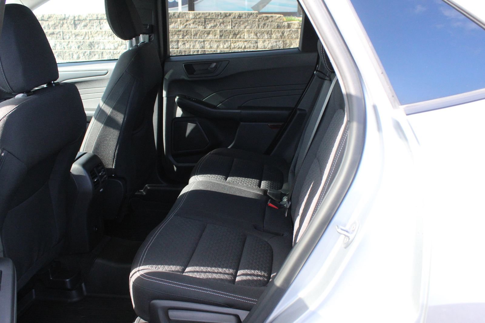 Used 2023 Ford Escape Active image 11