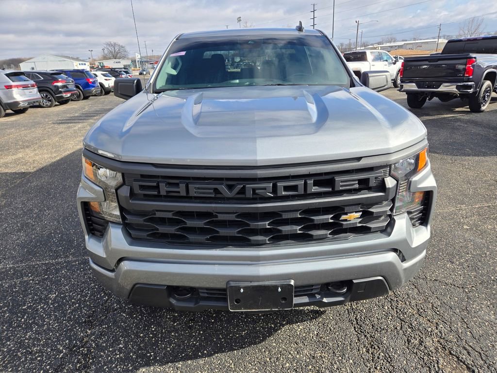 Certified 2025 Chevrolet Silverado 1500 Custom image 3