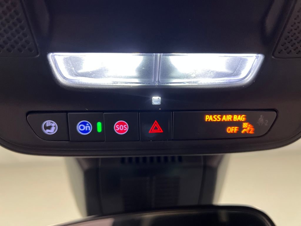 Used 2025 Chevrolet Equinox LT image 56