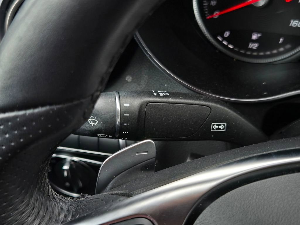 Used 2019 Mercedes-Benz GLC 300 4MATIC Coupe image 32