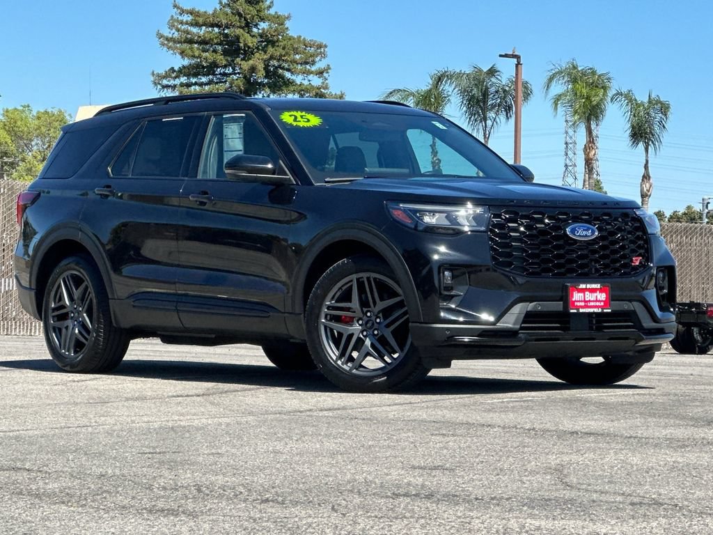 Certified 2025 Ford Explorer ST w/ Sun And Sound Package AWD/4WD image 1