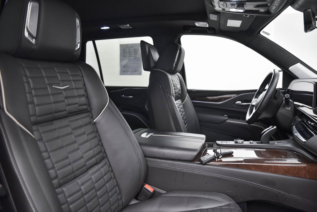 Used 2022 Cadillac Escalade Sport Platinum image 16