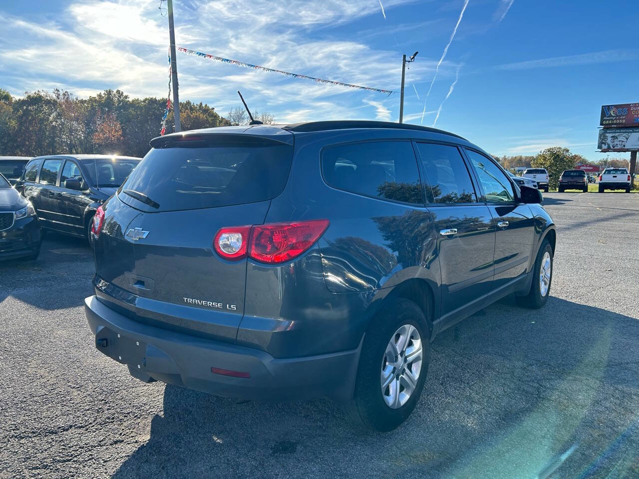 Used 2012 Chevrolet Traverse LS image 6