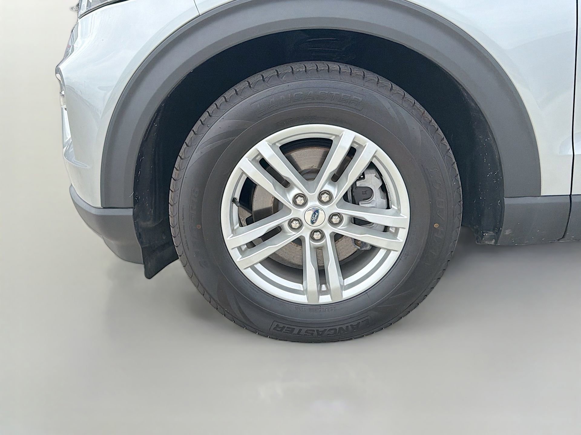 Used 2023 Ford Explorer XLT w/ Equipment Group 202A image 36