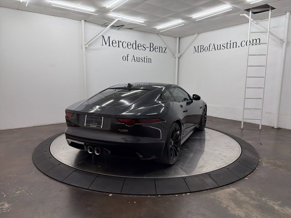 Used 2020 Jaguar F-TYPE R-Dynamic image 7