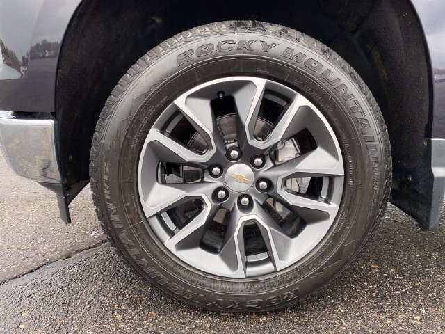 Certified 2024 Chevrolet Silverado 1500 LT AWD/4WD image 23