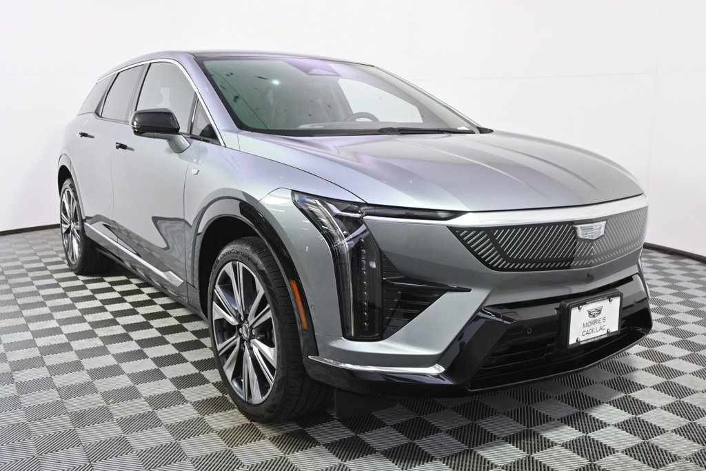 New 2026 Cadillac Optiq Luxury 2 w/ LPO, Floor Liner Package AWD/4WD image 9