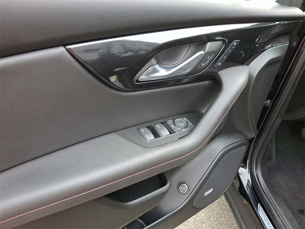 Certified 2022 Chevrolet Blazer RS w/ Enhanced Convenience Package image 10
