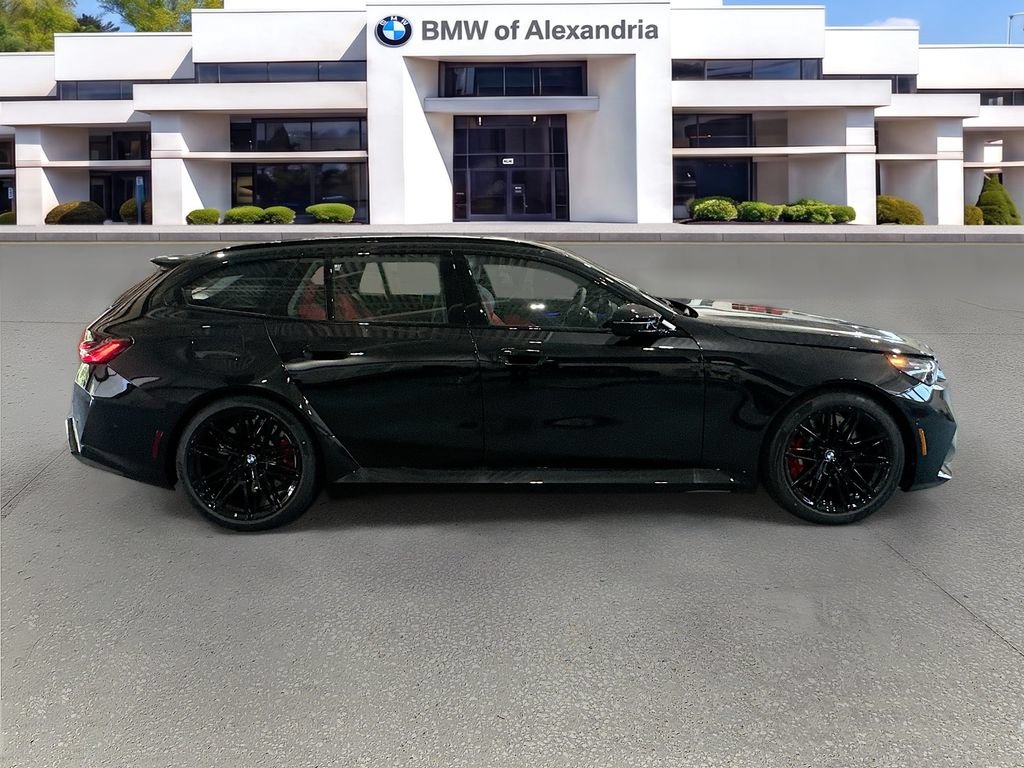 New 2027 BMW M5 Touring AWD/4WD image 8
