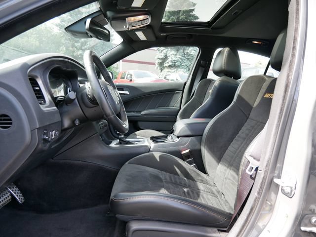 Used 2017 Dodge Charger R/T RWD image 13