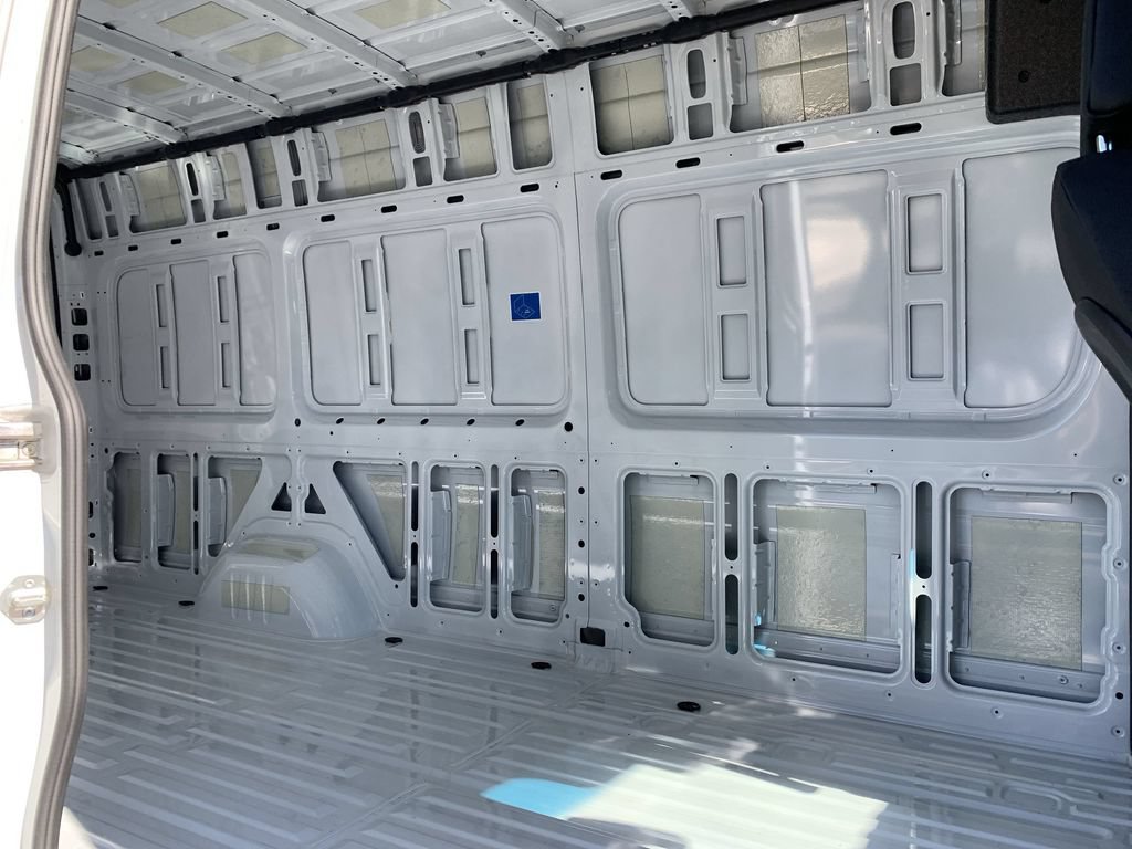 Used 2023 Mercedes-Benz Sprinter 2500 image 11