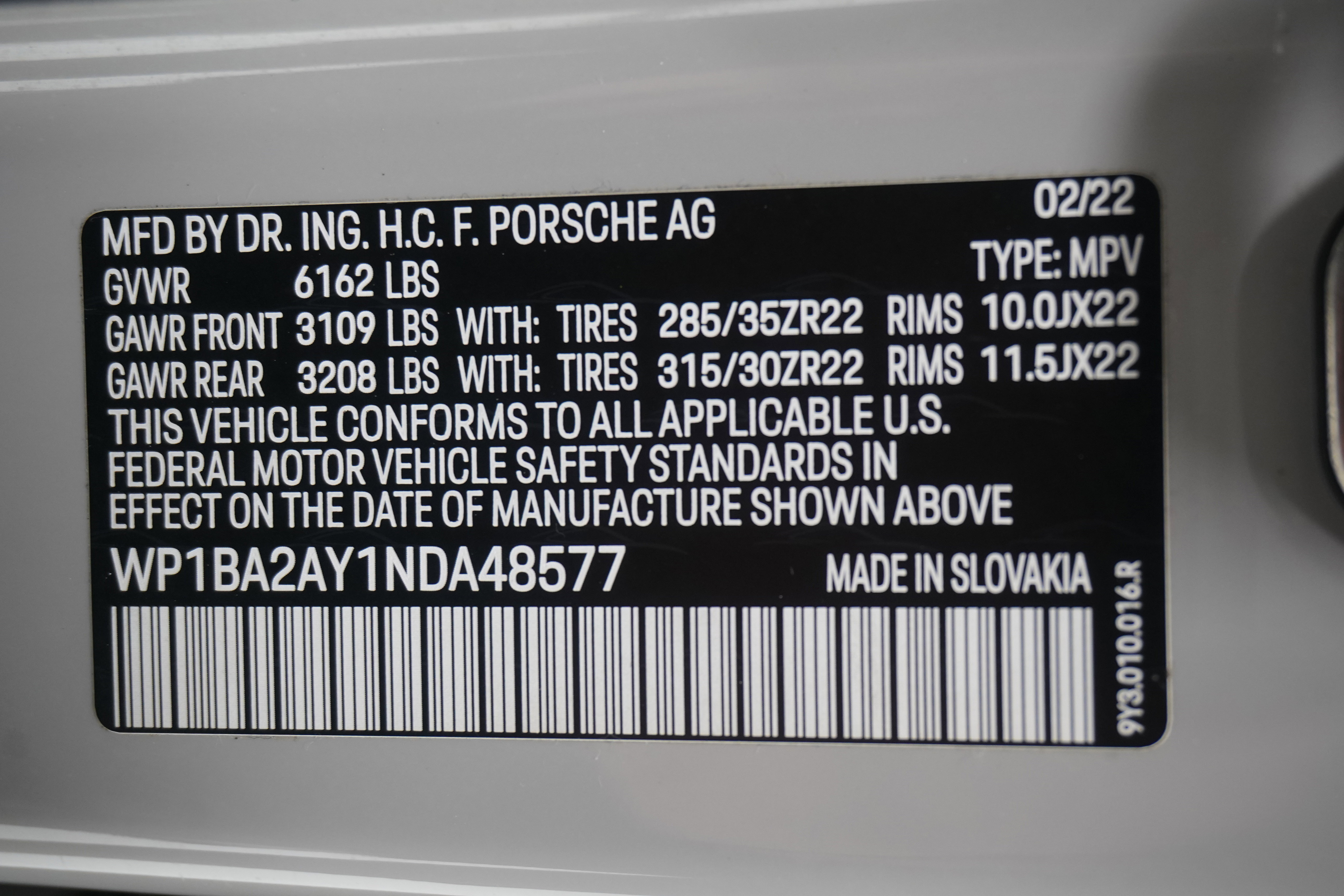 Used 2022 Porsche Cayenne Coupe AWD/4WD image 37