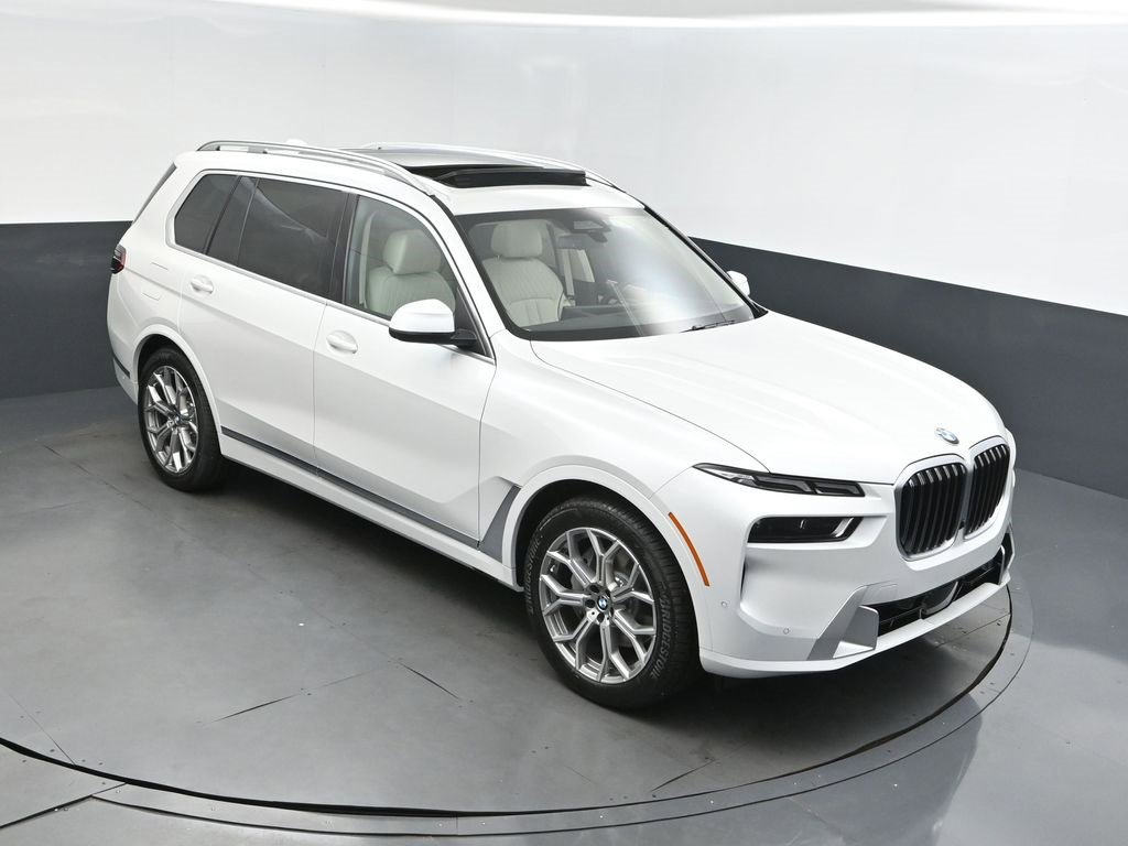 New 2026 BMW X7 xDrive40i w/ Executive Package video 2