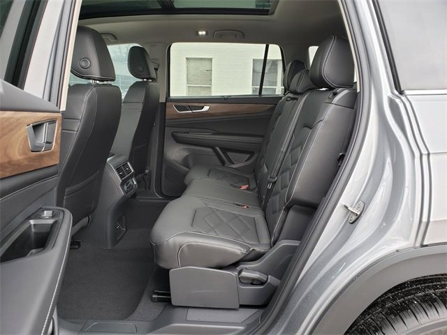 New 2026 Volkswagen Atlas SE image 8
