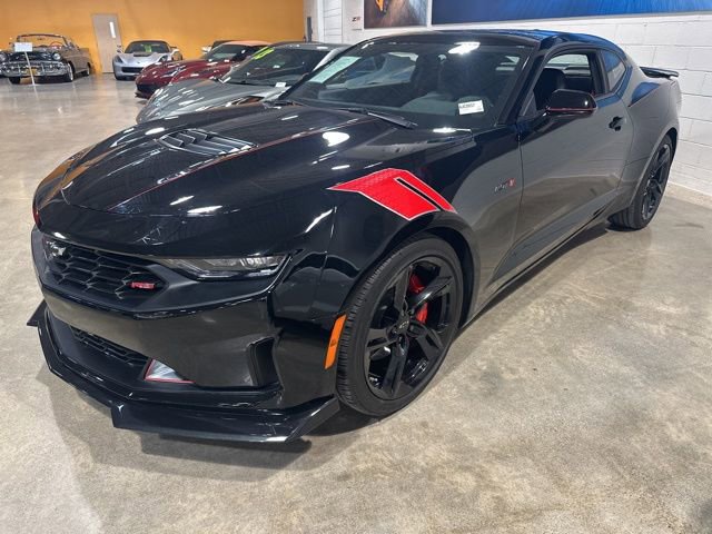 Used 2023 Chevrolet Camaro LT w/ RS Package image 5