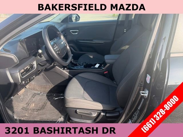 Used 2025 Kia K4 LXS image 9