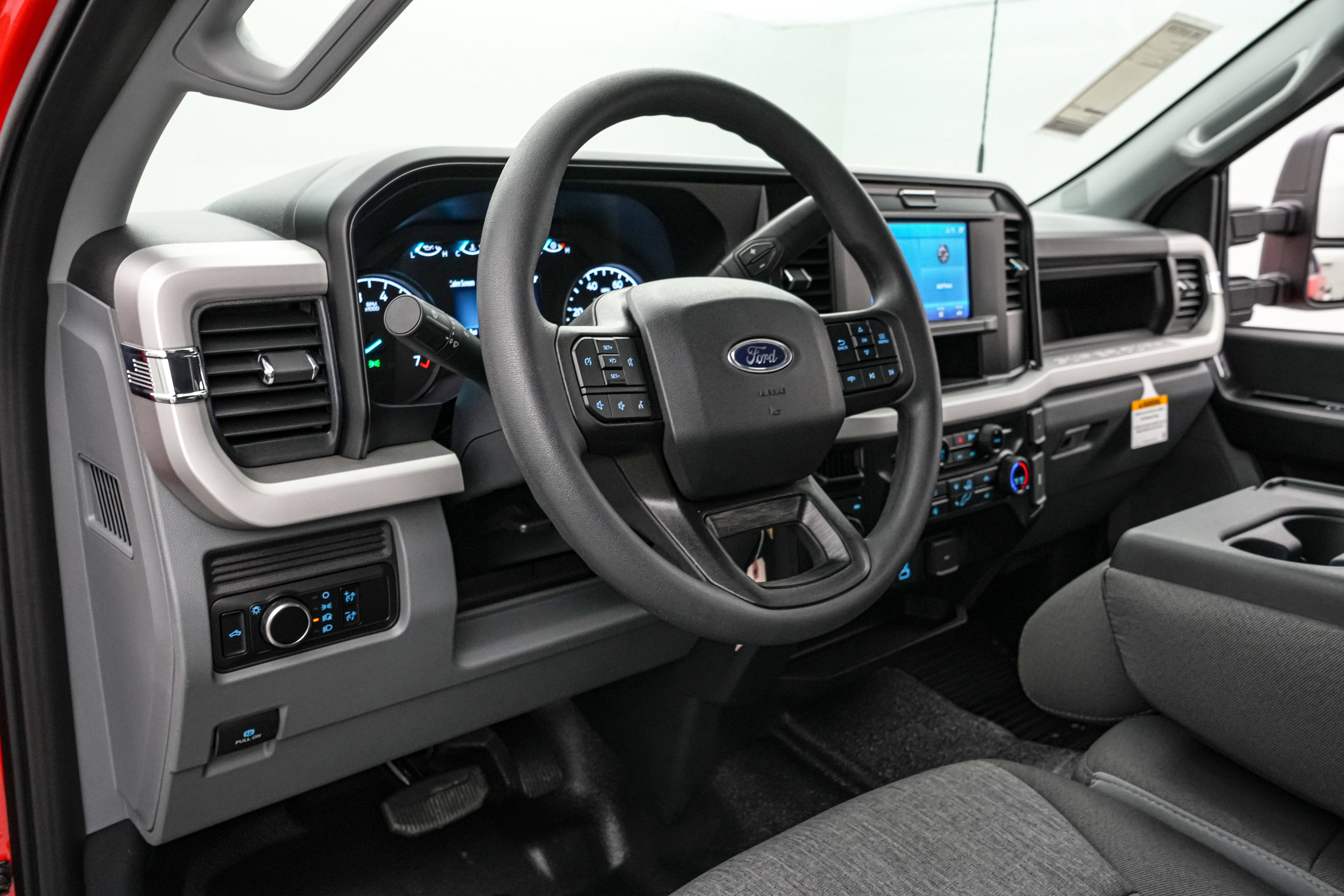 New 2026 Ford F250 XL w/ XL Off-Road Package image 13