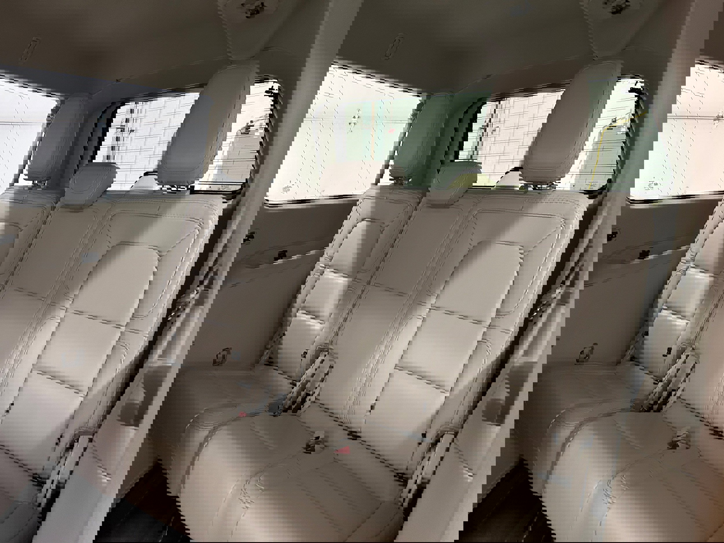 Used 2021 Lincoln Navigator L Reserve w/ Luxury Package image 30