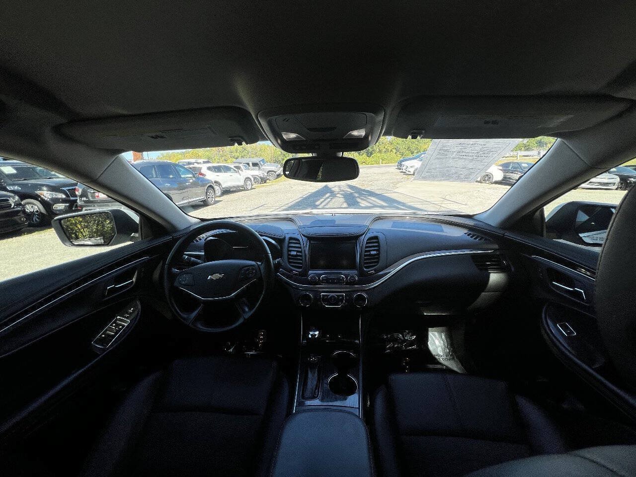 Used 2016 Chevrolet Impala LT w/ Convenience Package FWD image 12
