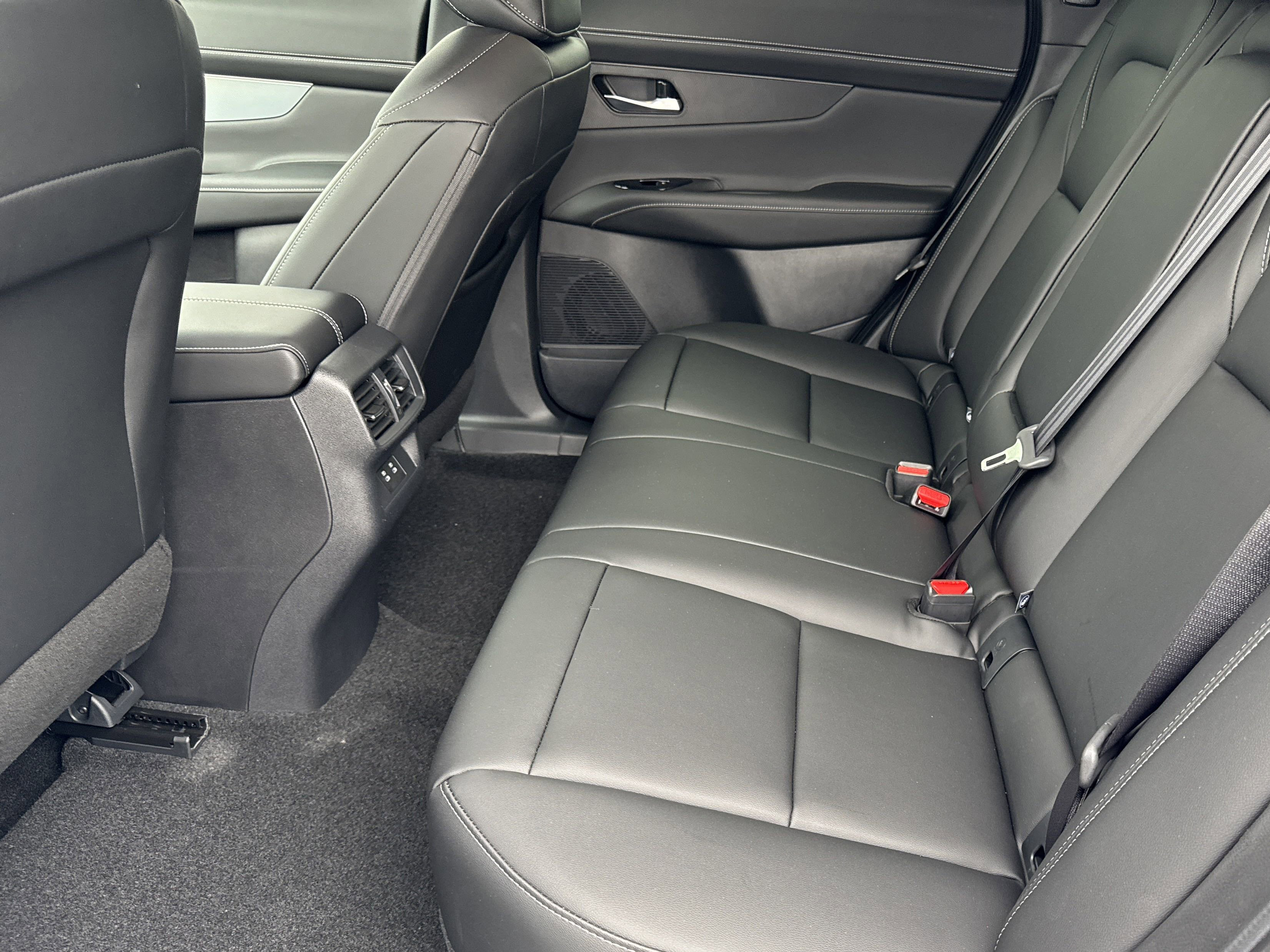 New 2025 Nissan Murano SL w/ Cargo Package image 13