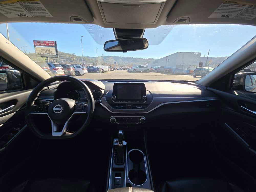 Used 2023 Nissan Altima 2.5 SR image 15