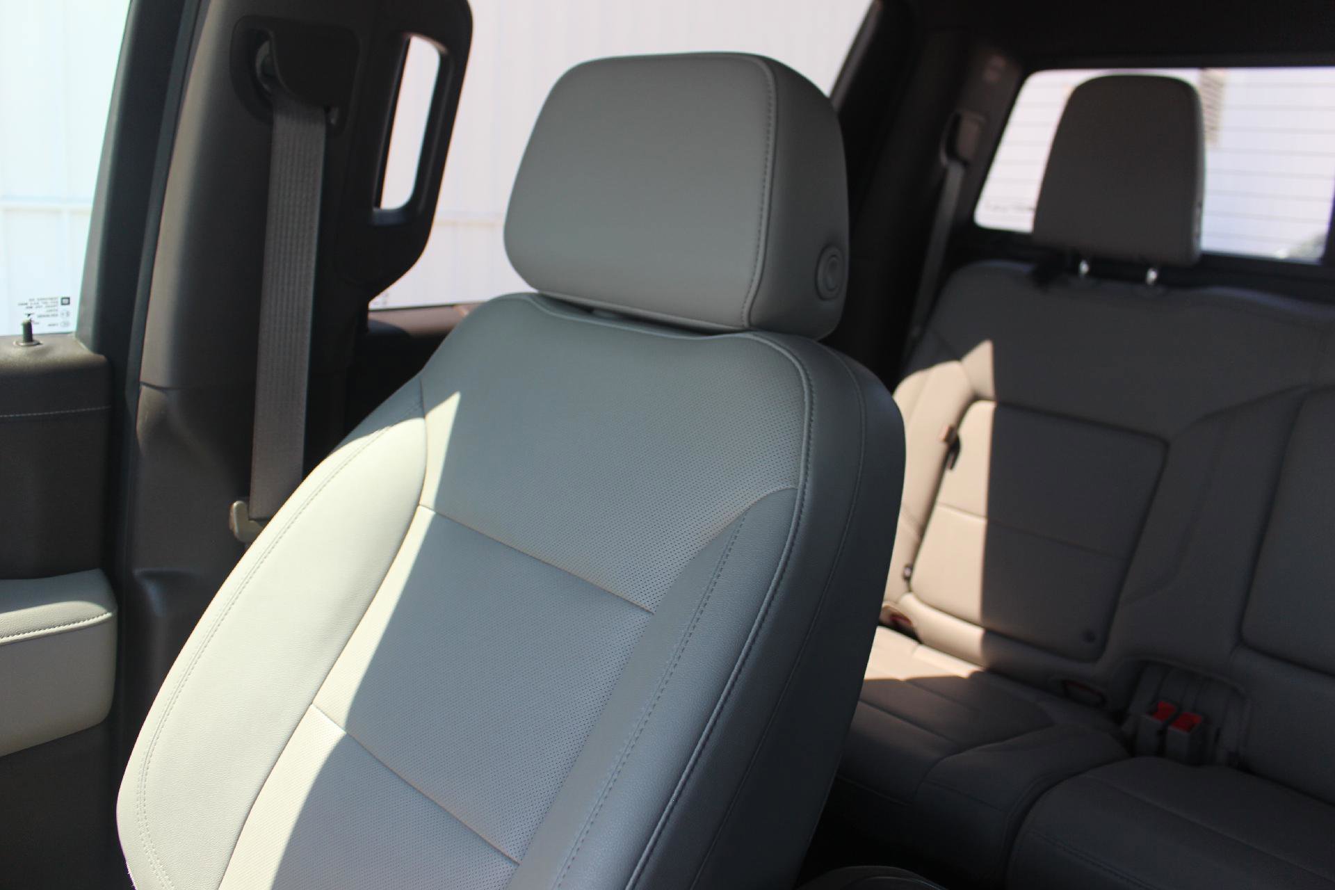Used 2021 GMC Sierra 1500 SLT w/ SLT Premium Package image 18