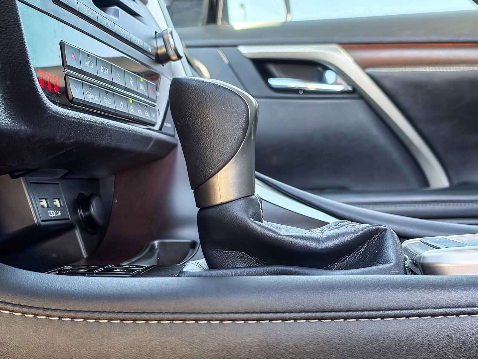 Certified 2022 Lexus RX 350 FWD w/ Premium Package image 22